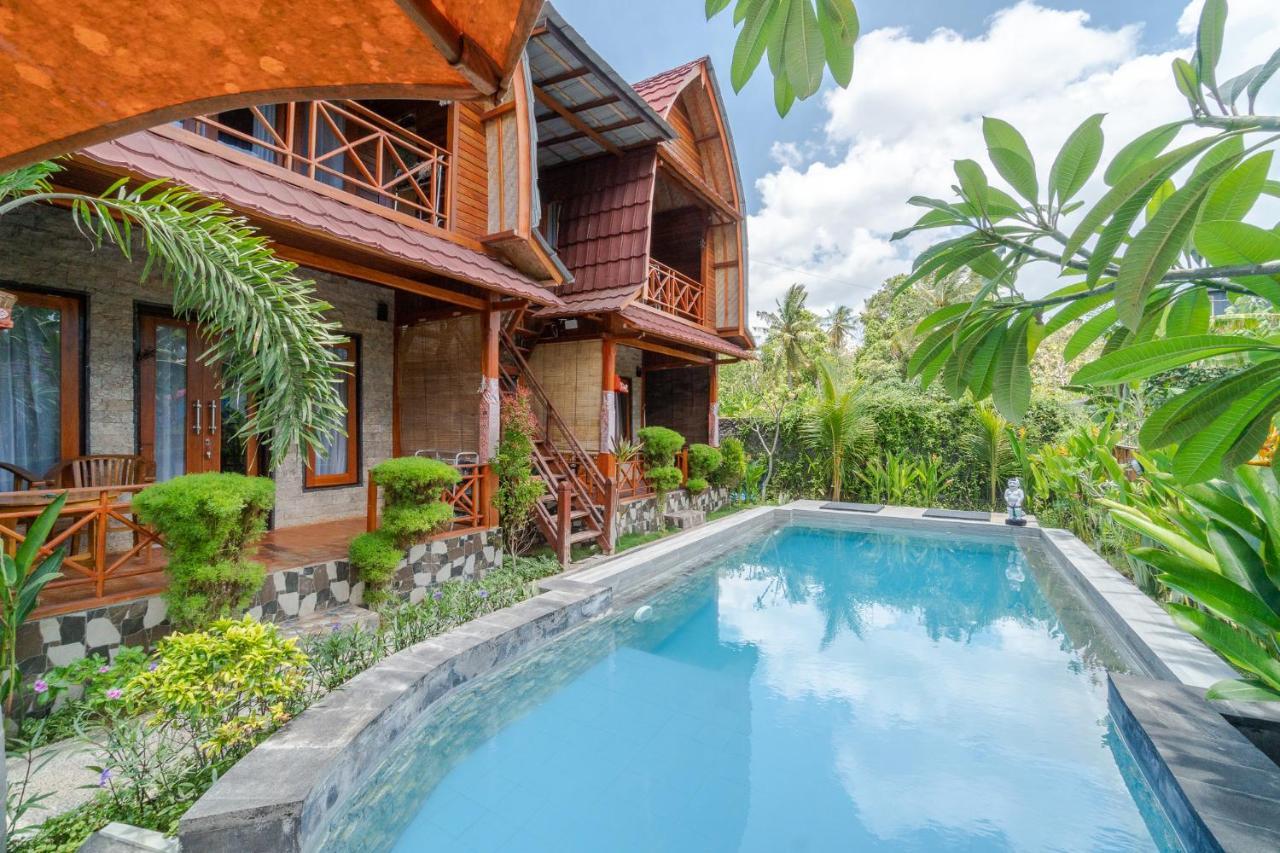 Putra Bali Villa By Bukit Vista Toyapakeh Buitenkant foto